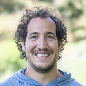 Arnau headshot