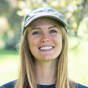 Leah headshot